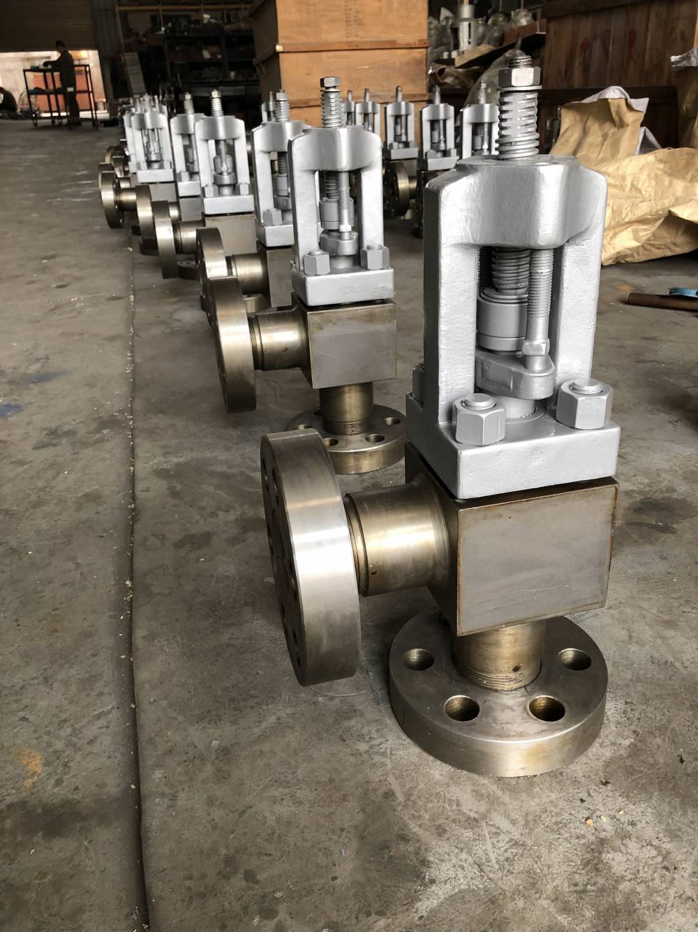 高壓角式截止閥.jpg 高壓角式截止閥.jpg